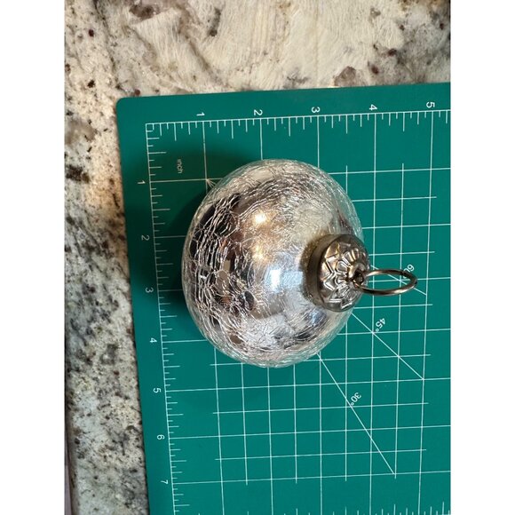 Pottery Barn VTG kugel style Silver Crackle mercury Glass Christmas Ornament - Picture 5 of 5